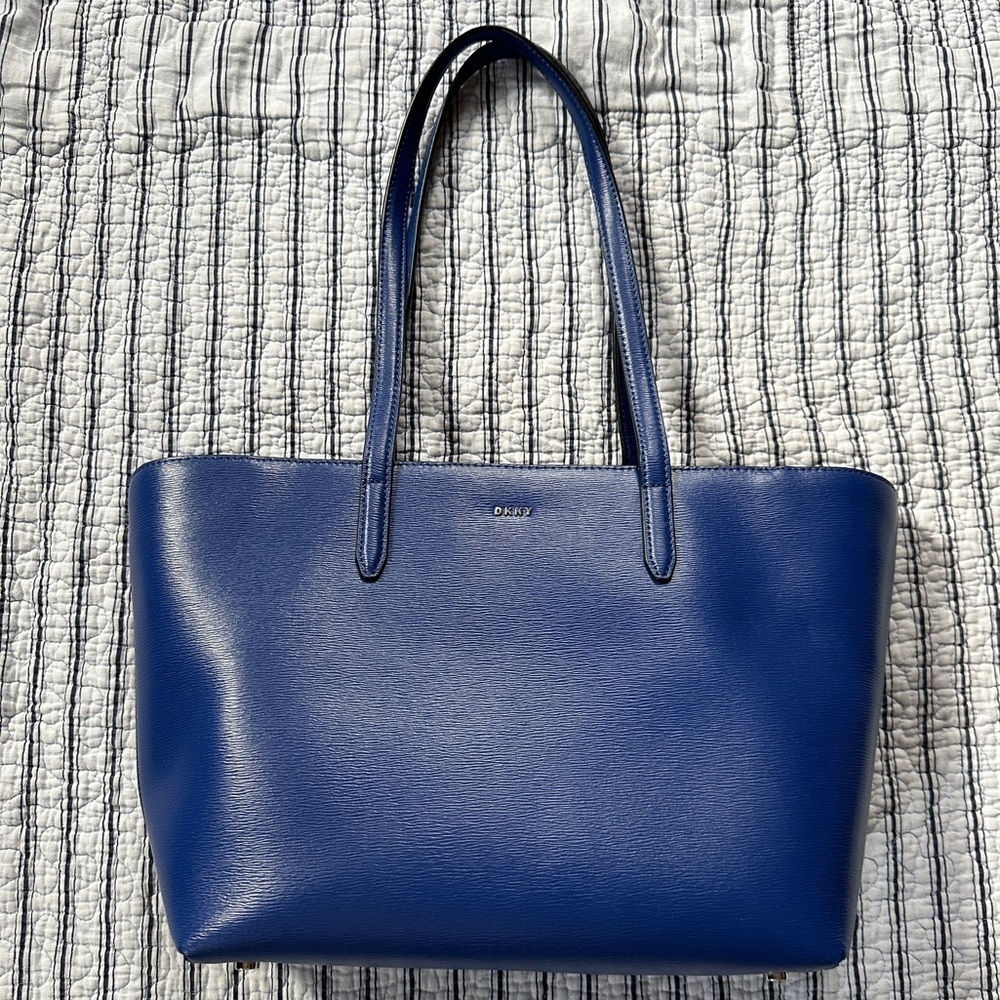 Dkny blue leather bag